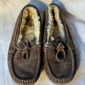 UGG Dakota Dark Chestnut Shearing-Lined Slipper size 7